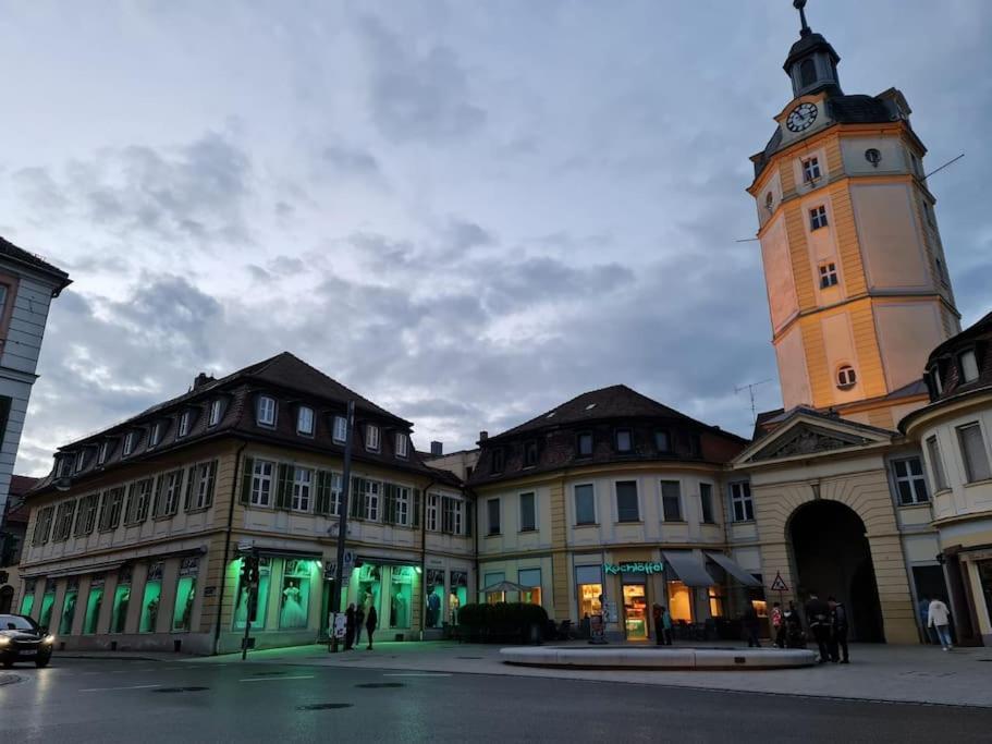 Tor Stay - Charmante 2 Zimmer Apartment Ansbach Exterior foto