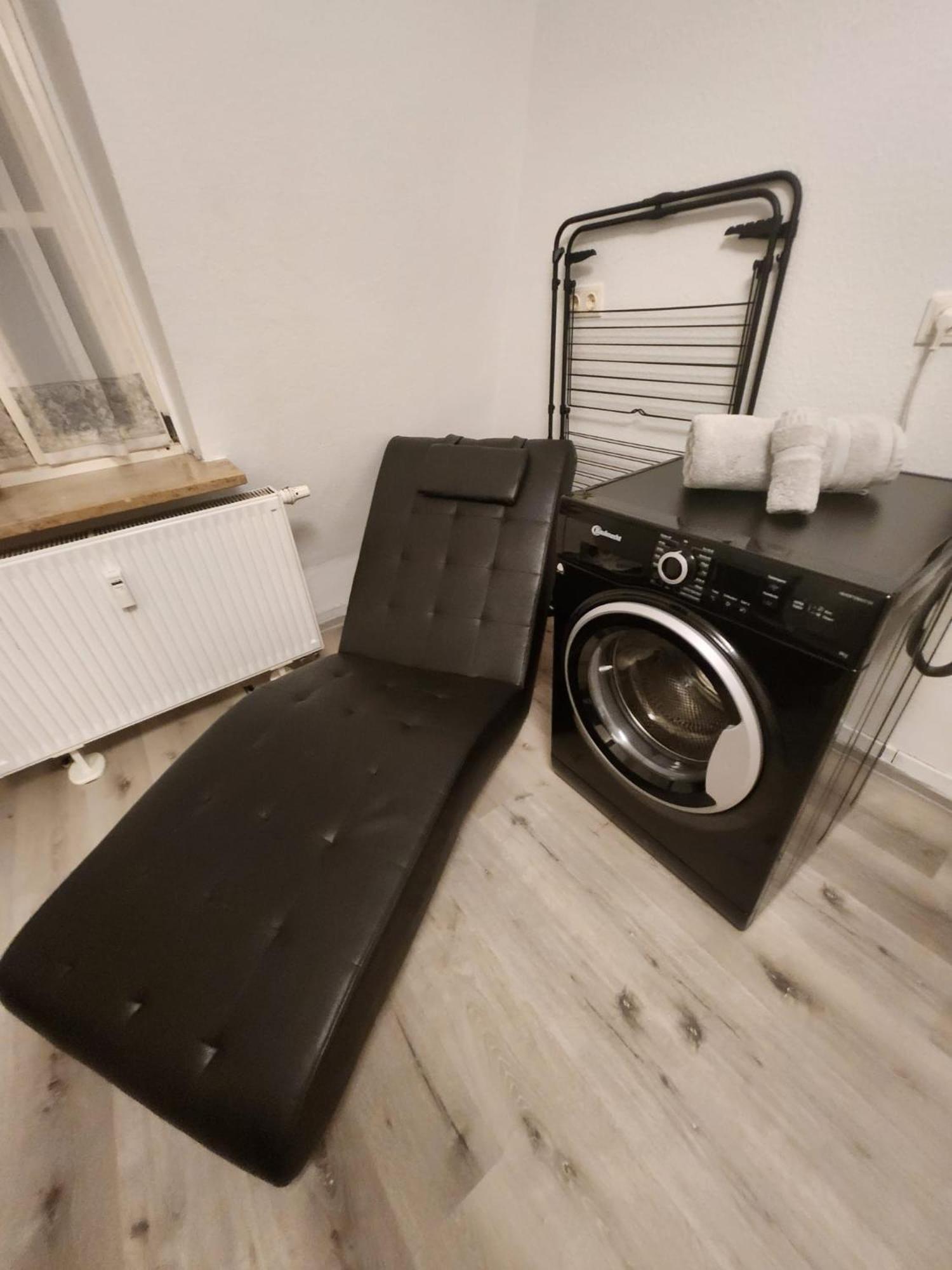 Tor Stay - Charmante 2 Zimmer Apartment Ansbach Exterior foto